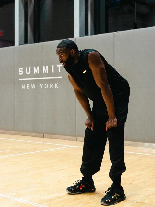 包含步行者险胜火箭,杰伦·布朗完成帽子戏法的词条 包含步行者险胜火箭,杰伦·布朗完成帽子戏法的词条