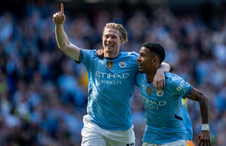 关于瑞典翻盘曼城，哈兰德完成帽子戏法的信息