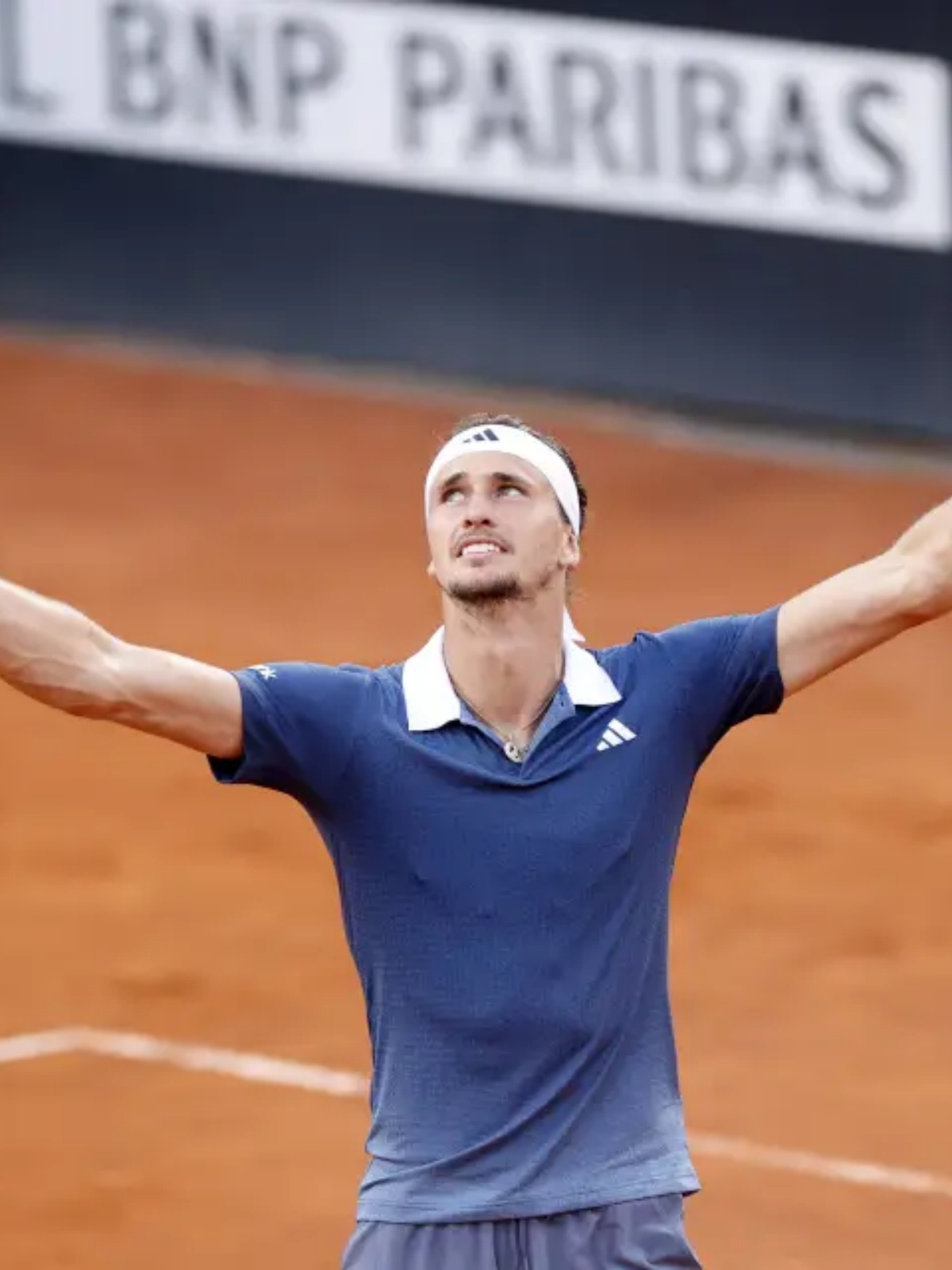 美国网球队逆转日本网球队，兹维列夫绝境逆转的简单介绍