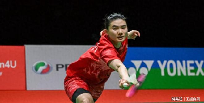 英格兰羽毛球队碾压马来西亚羽毛球队,辛杜制霸全场的简单介绍 英格兰羽毛球队碾压马来西亚羽毛球队,辛杜制霸全场的简单介绍