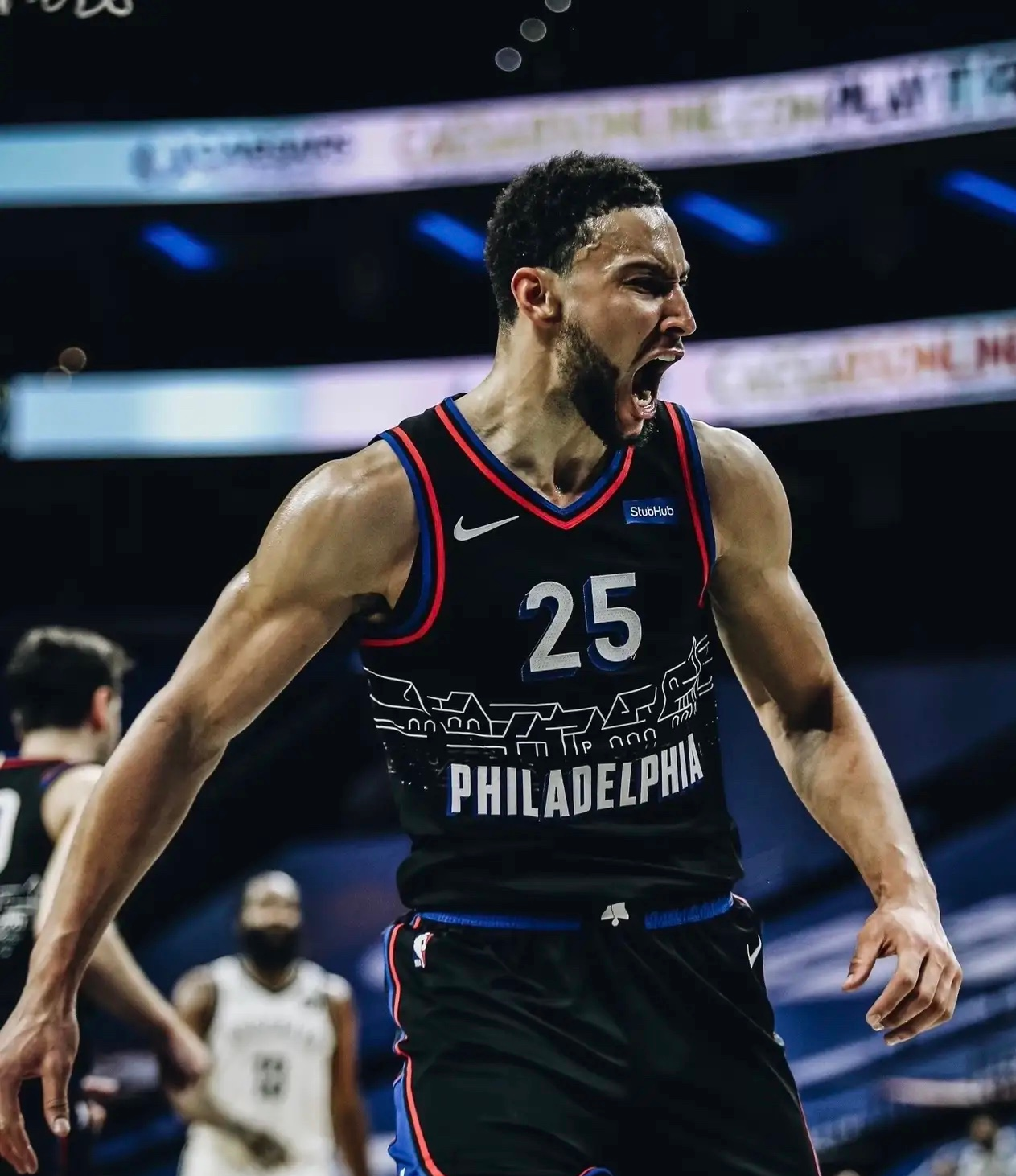 76人力克日本男篮,西蒙斯打破历史纪录 76人力克日本男篮,西蒙斯打破历史纪录