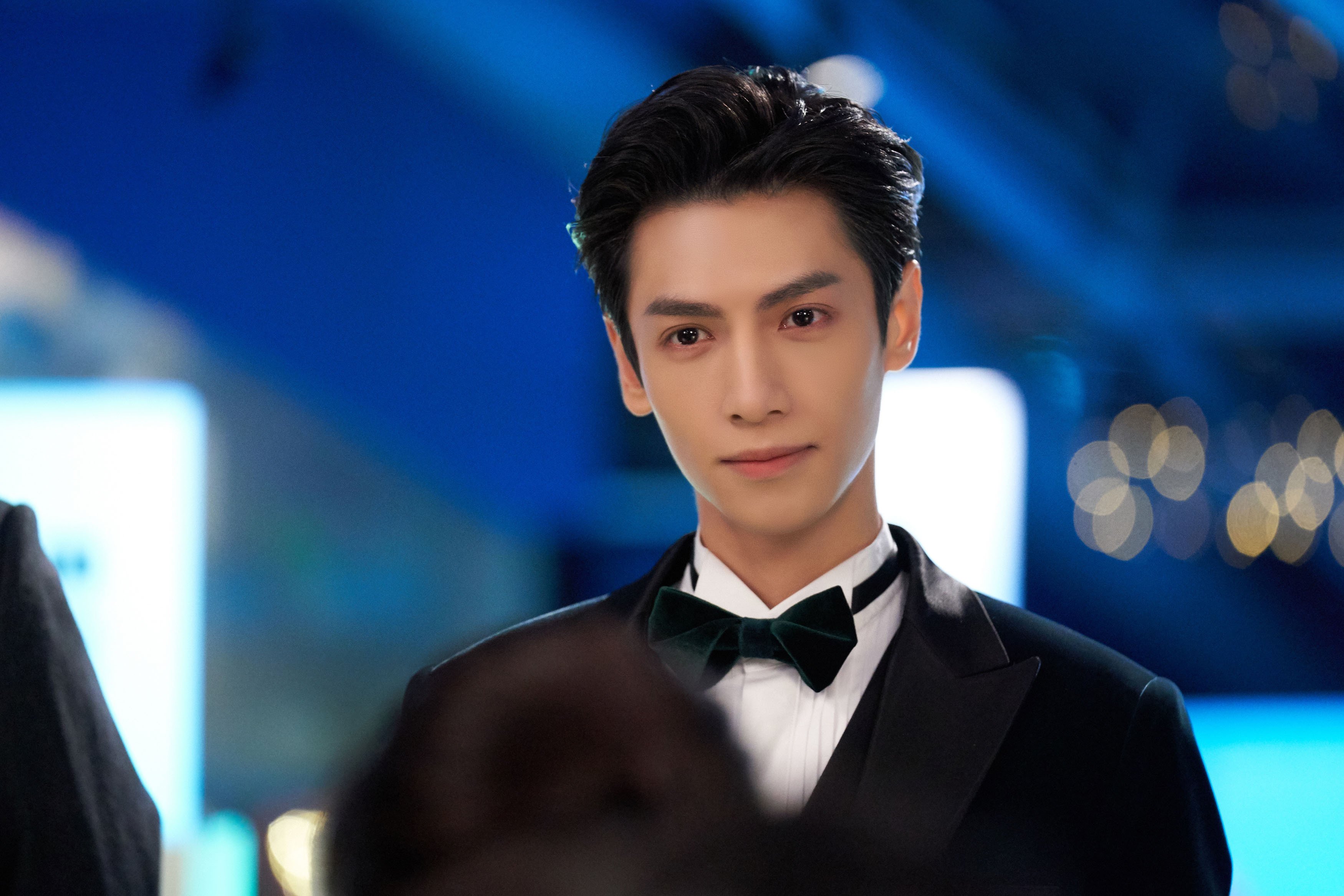 双线逆袭,当C罗的泪水遇见梁靖崑的血性