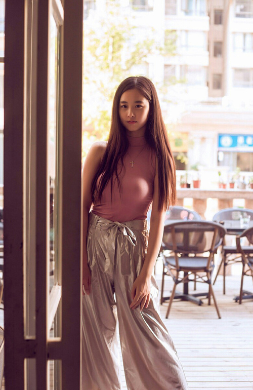 库里虚拟战场统治攻防,当广东队战术智慧遭遇鹈鹕天赋狂潮