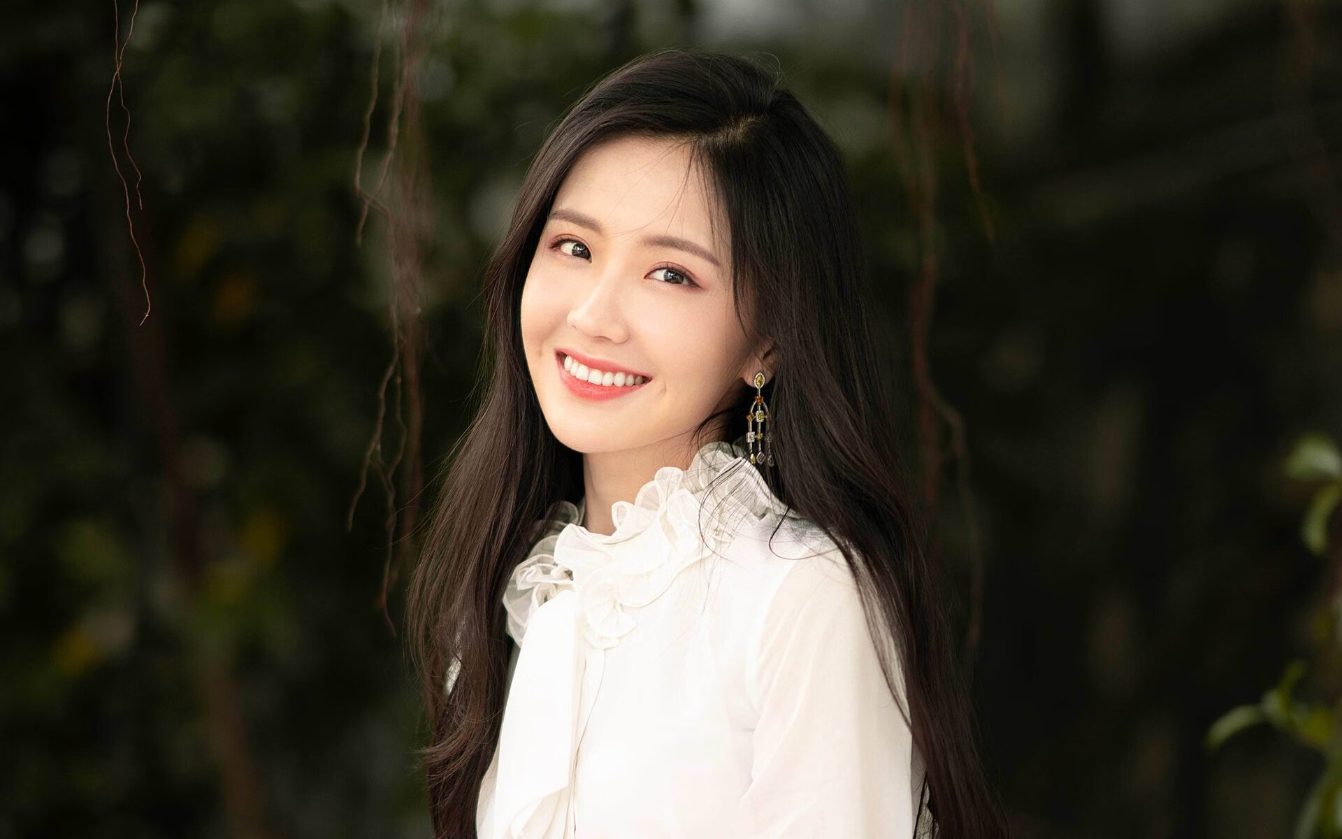 双星闪耀不同战场,体育精神的两面终极体现