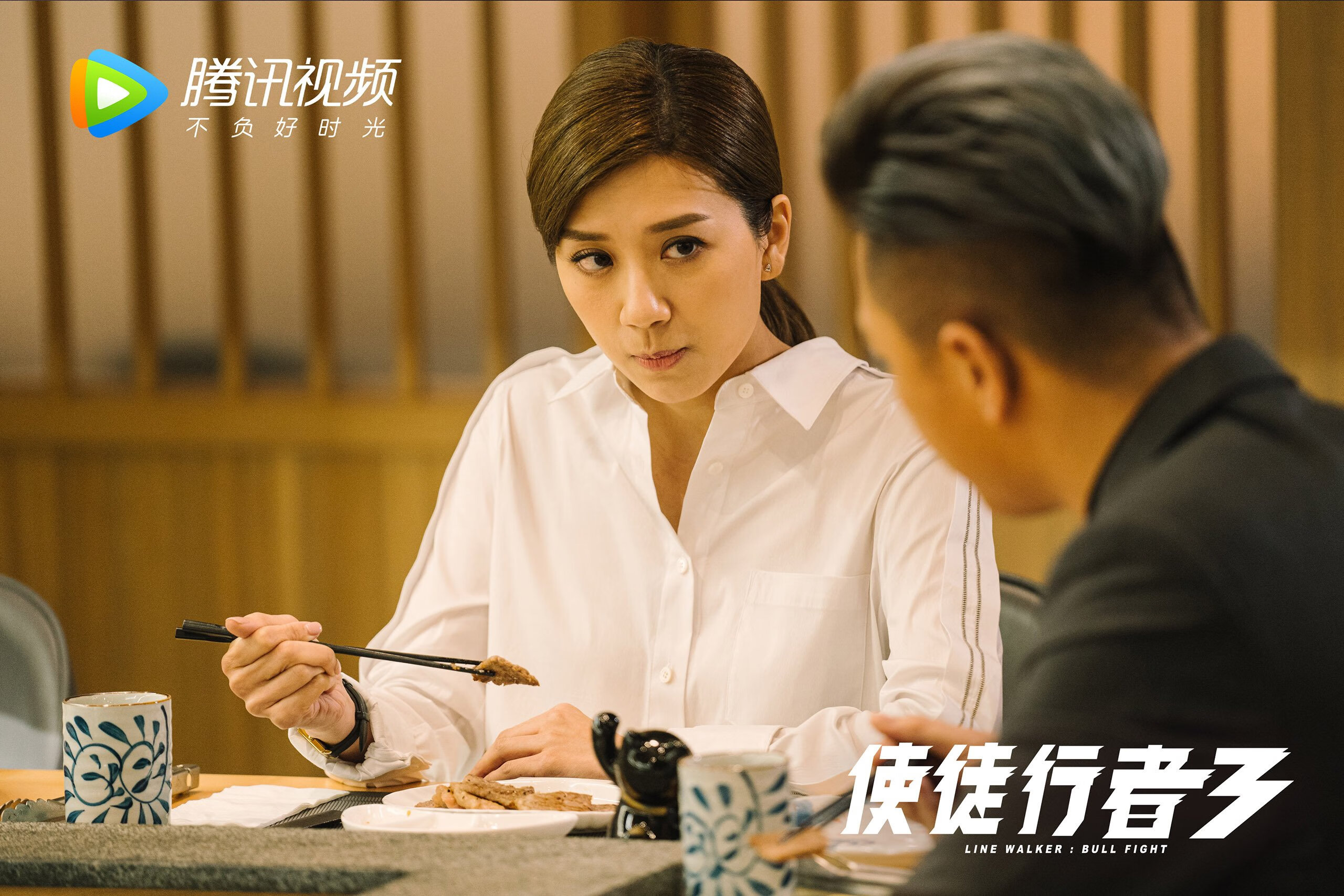 C组唯一的路标,当非洲雄狮遭遇东瀛武士,姆巴佩点亮通往2026的暗夜灯塔
